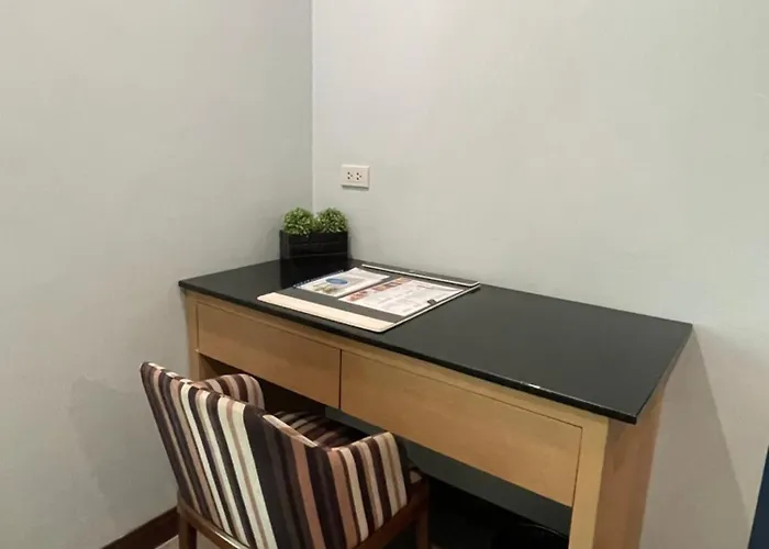 Homes At Bay Area By Sms Hospitality 3* 마닐라