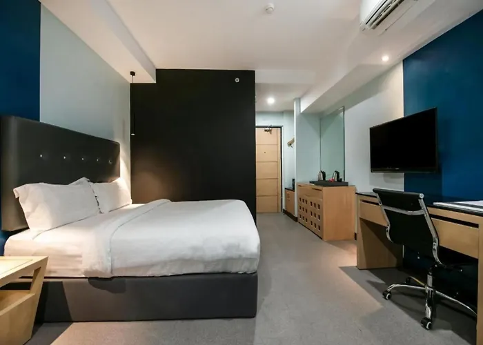 Homes At Bay Area By Sms Hospitality Manila