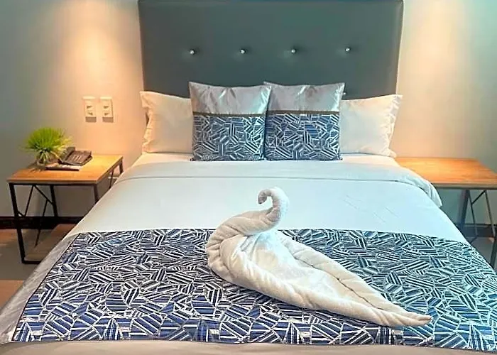 Hotel Homes At Bay Area By Sms Hospitality Manila